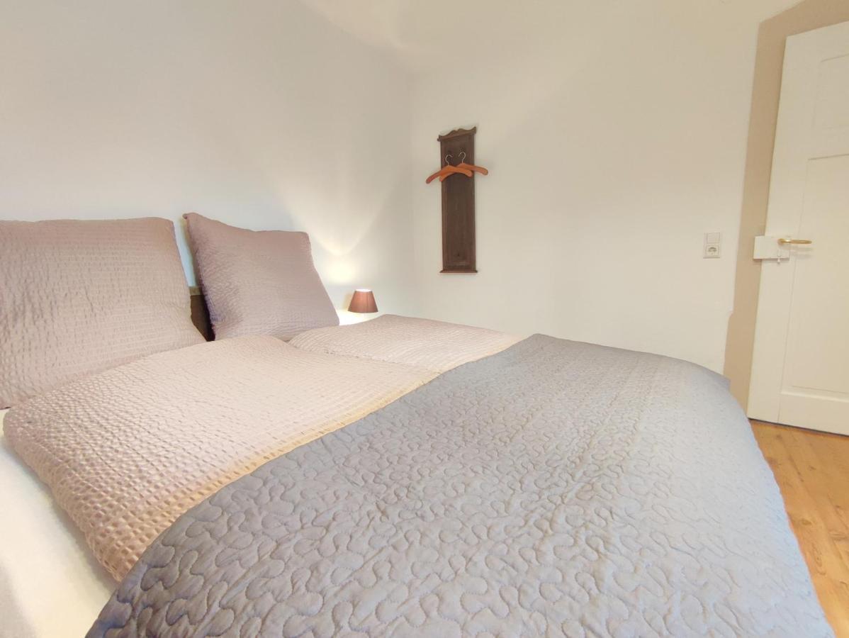Haus Mediterran - Gemuetliches Ferienhaus 130 M² Fuer Max. 7 Personen Mit Balkon Und Garten Am Bodensee Radolfzell am Bodensee Eksteriør bilde