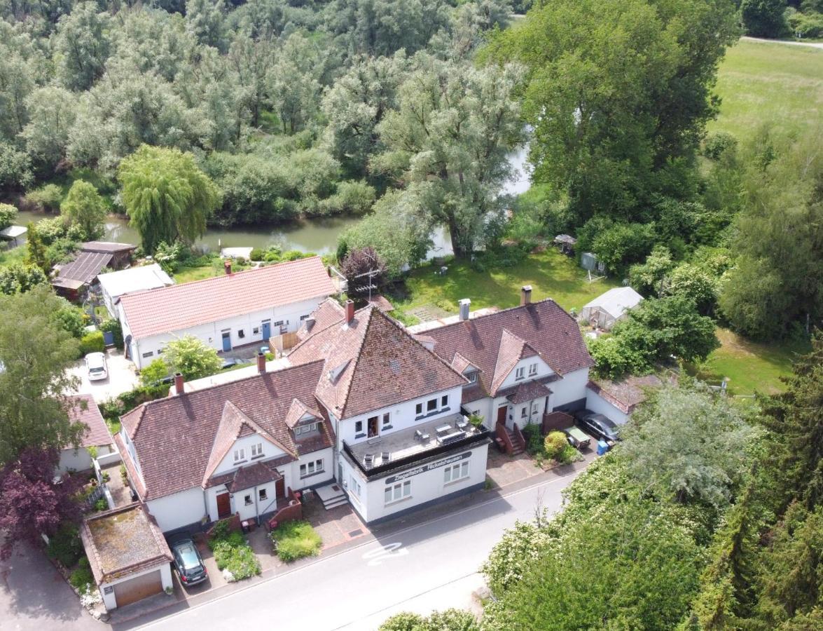 Haus Mediterran - Gemuetliches Ferienhaus 130 M² Fuer Max. 7 Personen Mit Balkon Und Garten Am Bodensee Radolfzell am Bodensee Eksteriør bilde